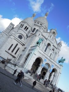 フランス　パリ　街歩き　モンマルトル　サクレ・クール寺院