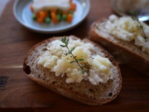 簡単レシピ　鱈とじゃがいものブランダード　作り方　犬と一緒に食事を楽しむ　南フランス郷土料理